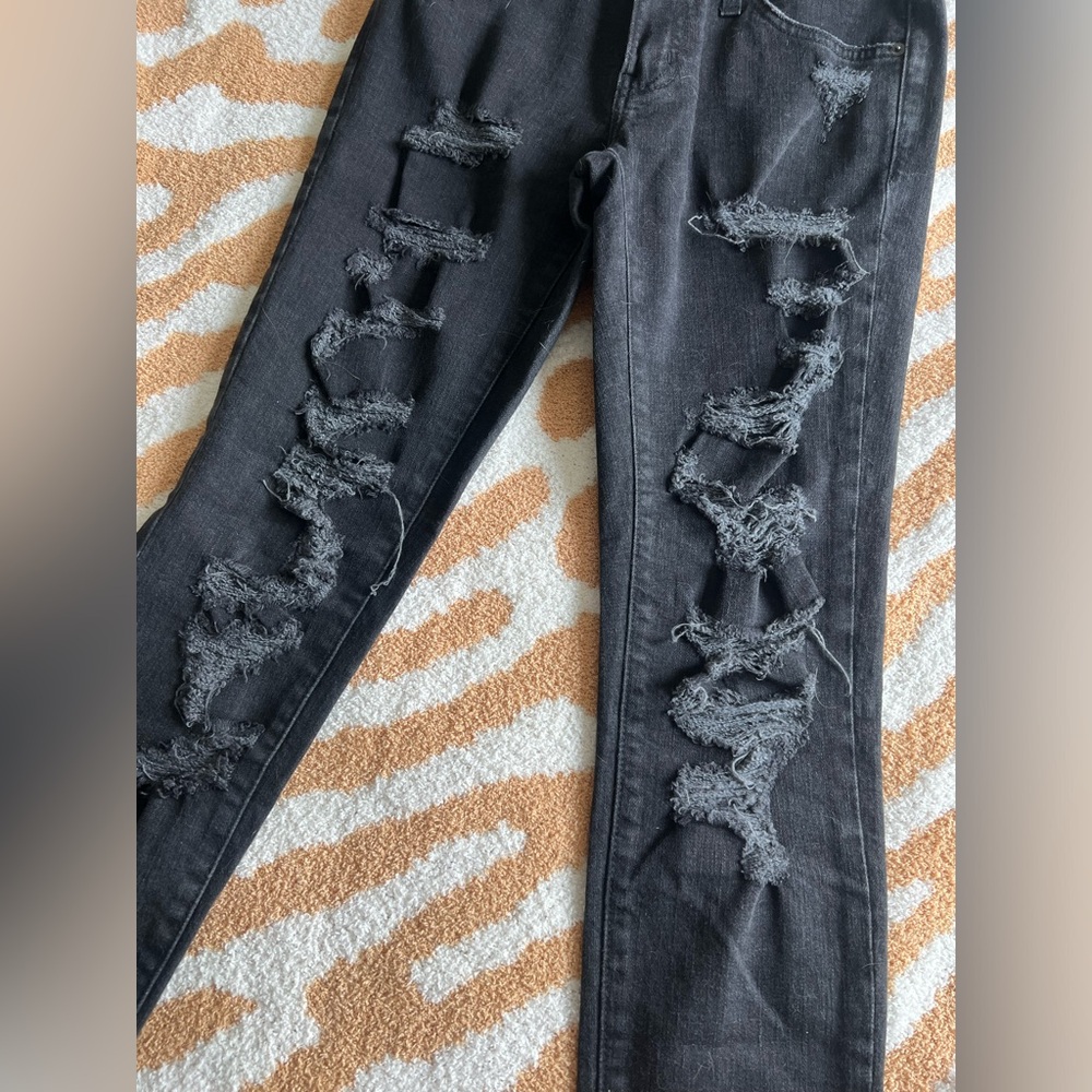 Current/Elliott Jeans - Picture 3 of 7